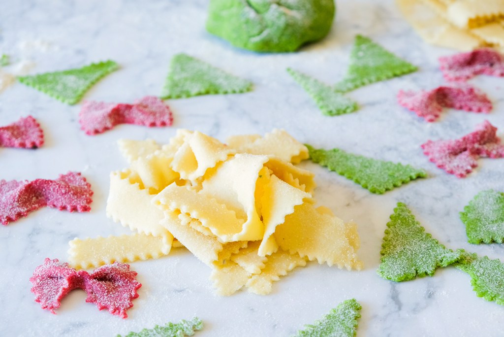 pasta fresca colorata senza uova